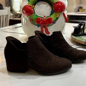 Kenneth Cole Sparkling Black Ankle Booties